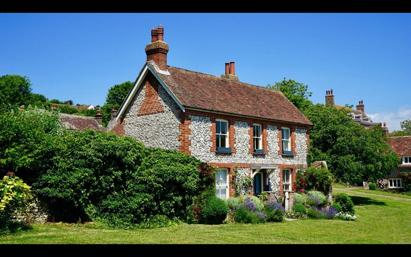 Money Savings Advice UK house prices hit six-year high in 2020