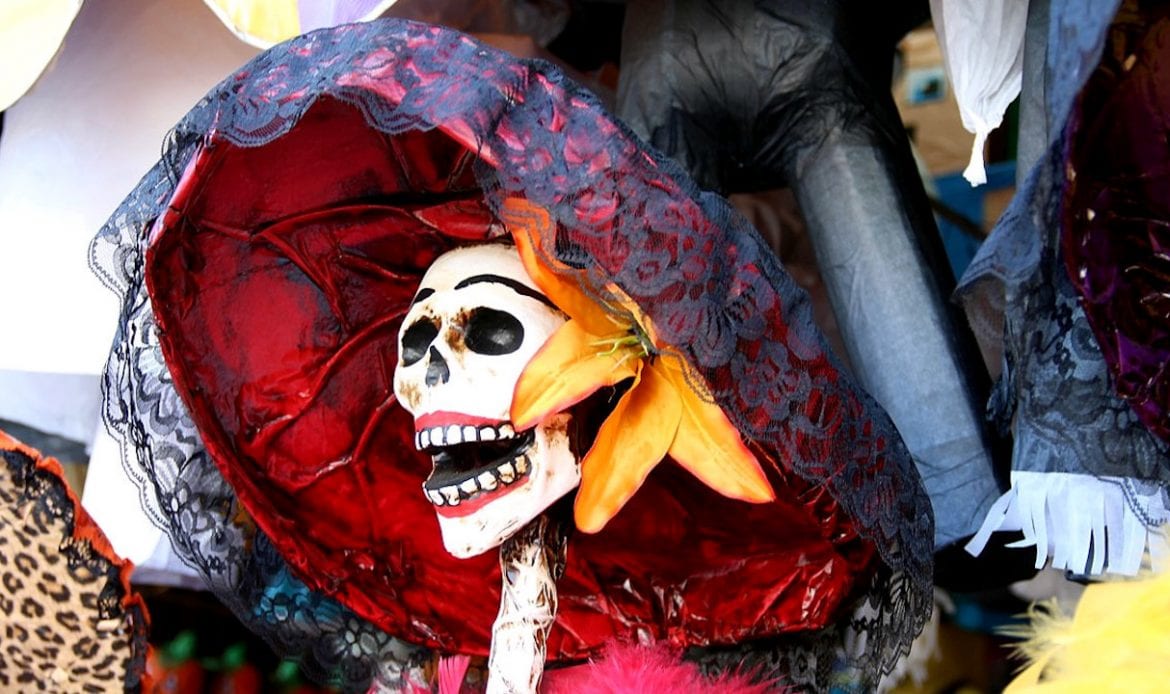 Money Savings Advice Mexico: Día de Muertos